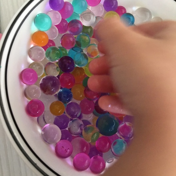 Co-hosting Jacket & Coat Posh Party!! - Picture 5 of 5